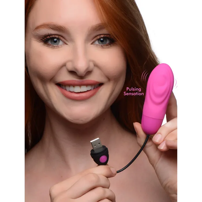 BANG Vibrators 7X Pulsing Rechargeable Silicone Vibrator Pink
