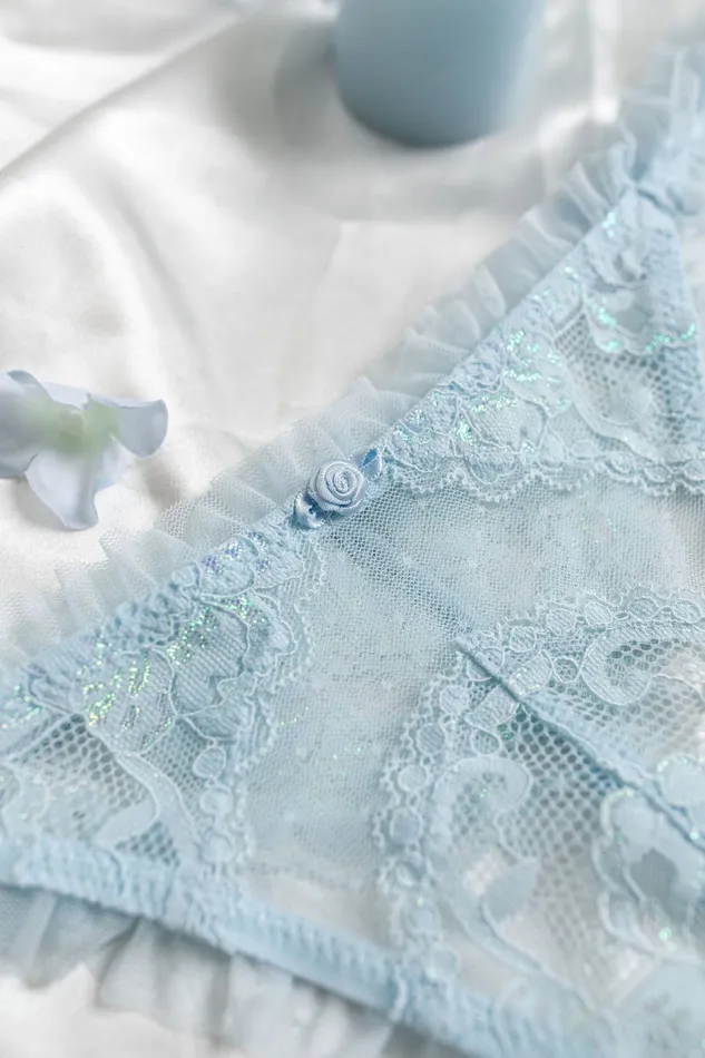 Mentionables Male Sex Toys Lacy Ruffle Thong Iridescent Daydream