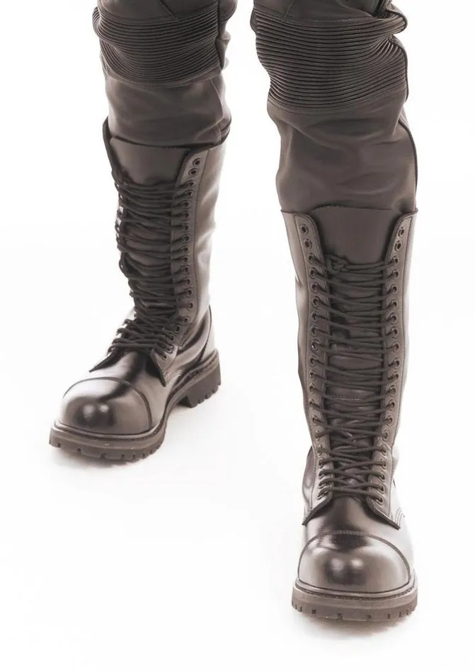 Prowler RED Vibrators Prowler Red 20 Hole Boot Uk 85