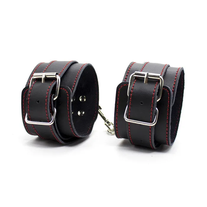 Couples Wild Night Fantasies Luxury 6 Piece Red and Black Bondage Kit