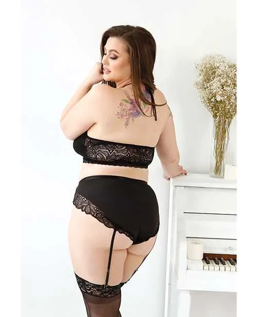 Curve By Fantasy Lingerie Curve Sadie Lace Overlay Keyhole Halter Top Gartered Panty Black 1X2X Vibrators Curve By Fantasy Lingerie Curve Sadie Lace Overlay Keyhole Halter Top Gartered Panty Black 1X2X Vibrators