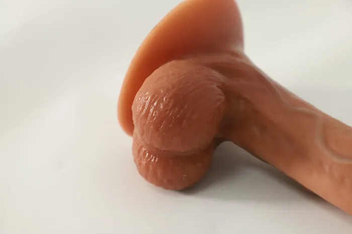 Dildos Wild Night Fantasies Suction Cup Silicone Dildo 6 Inch