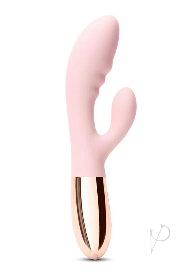 Le Wand Blend Rechargeable Silicone Rabbit Vibrator Rose Gold Le Wand Female Sex Toys Le Wand Blend Rechargeable Silicone Rabbit Vibrator Rose Gold Le Wand Female Sex Toys