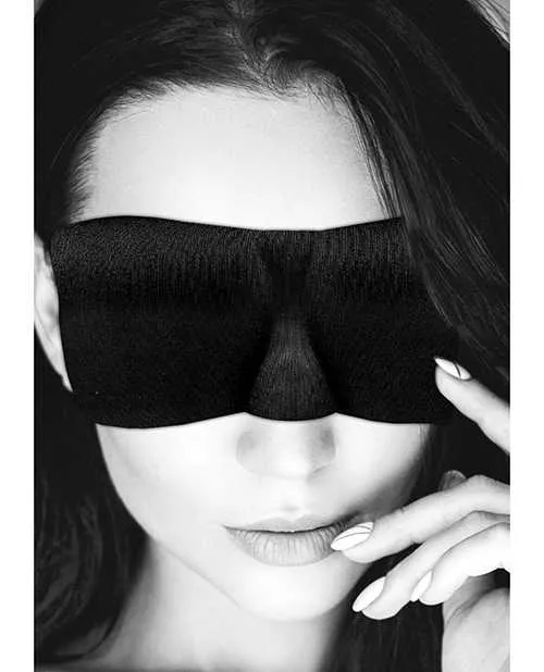 Ouch Couples Ouch Satin Curvy Eye Mask with Elastic Straps Black Ouch Couples Ouch Satin Curvy Eye Mask with Elastic Straps Black