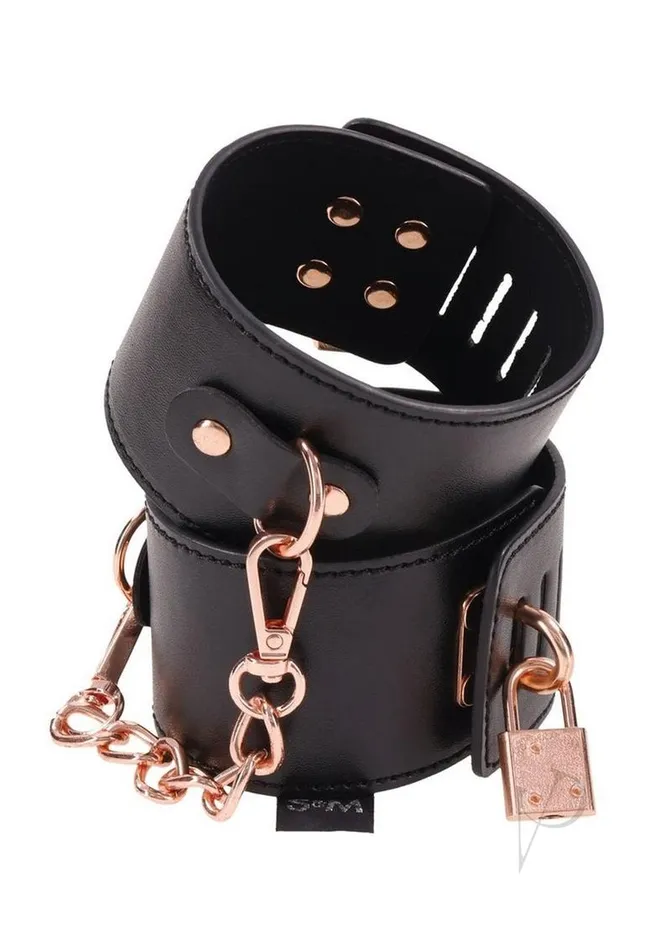 Vibrators Sex and Mischief Brat Locking Cuffs Rose GoldBlack Sex And Mischief Vibrators Sex and Mischief Brat Locking Cuffs Rose GoldBlack Sex And Mischief